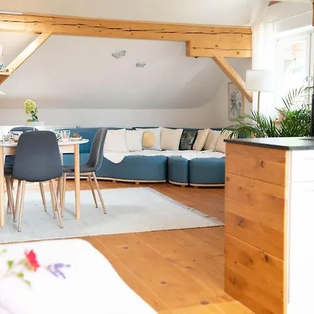 Appartement Gaestesuite Lichtpunkt - Loft-feeling In - Balkon & Parkplatz Faistenau