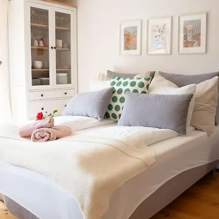 Appartement Gaestesuite Lichtpunkt - Loft-feeling In - Balkon & Parkplatz
